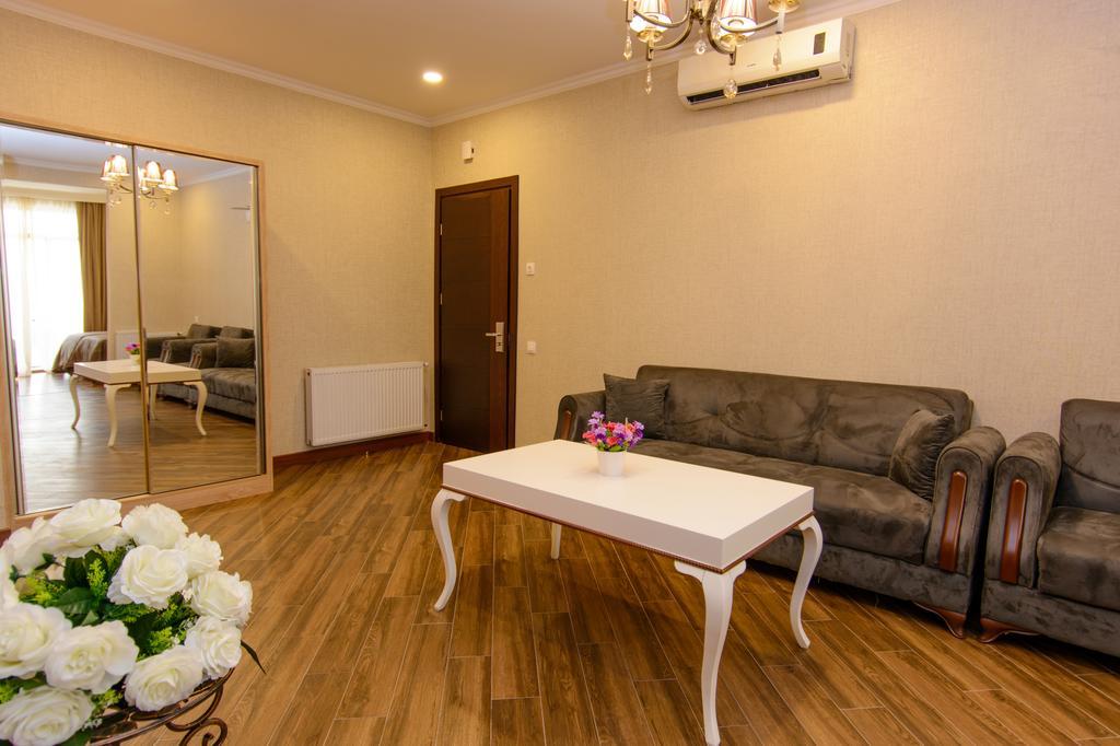 Apart Hotel Mx Тбилиси Екстериор снимка
