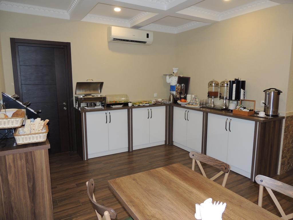 Apart Hotel Mx Тбилиси Екстериор снимка